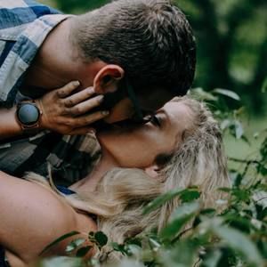 Meet your Posher, Kendra